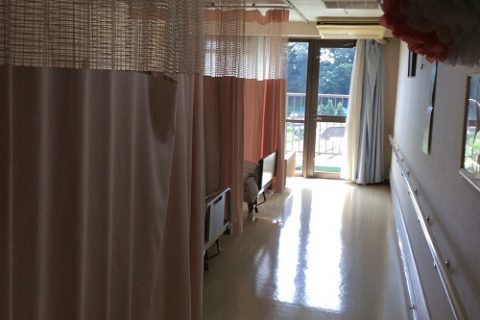 多床室②(トイレ付)