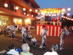 夕涼み会　近隣の皆様と