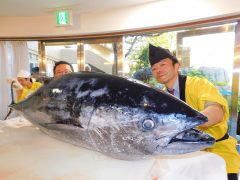 開園記念祭のおさかな解体ショー