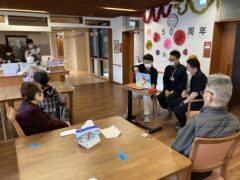 職員による紙芝居披露