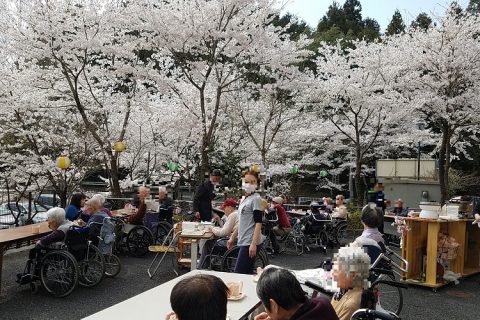 屋外