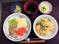 選択食　冷やし中華　かき揚げ丼