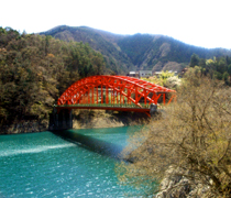 奥多摩湖
